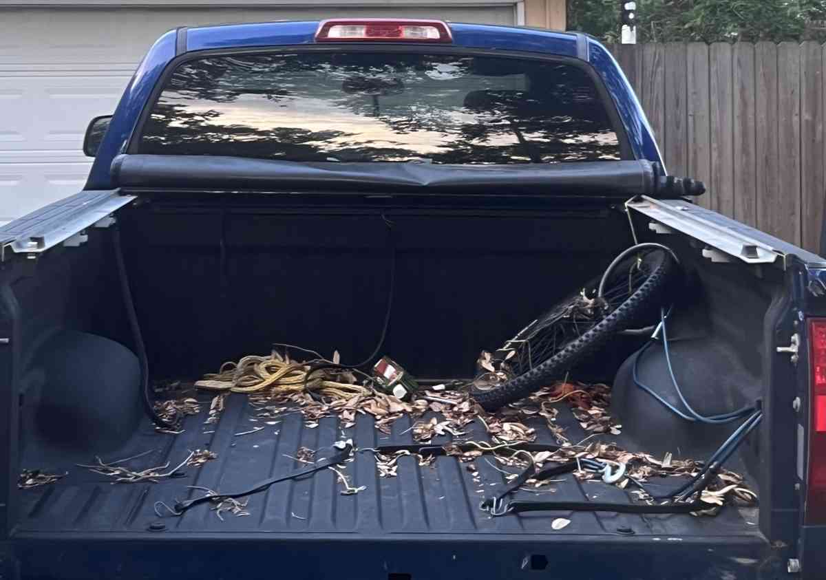 Wrecked  2015 Toyota Tundra SR5 - Houston, Texas - FleaMarketBay