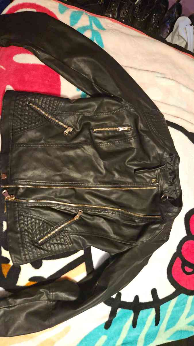 Womens Leather Jacket Medium - Somerdale, New Jersey - FleaMarketBay