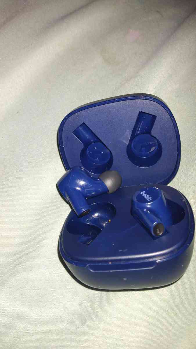 Belkin soundform rise true wireless earbuds - Alexander, Arkansas - FleaMarketBay