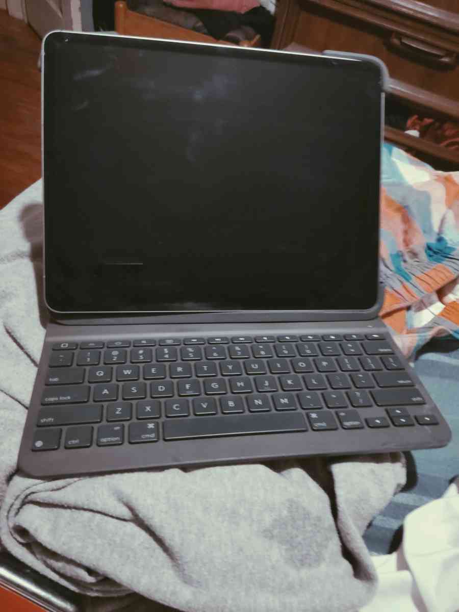 APPLE IPAD PRO - Clearwater, Florida - FleaMarketBay