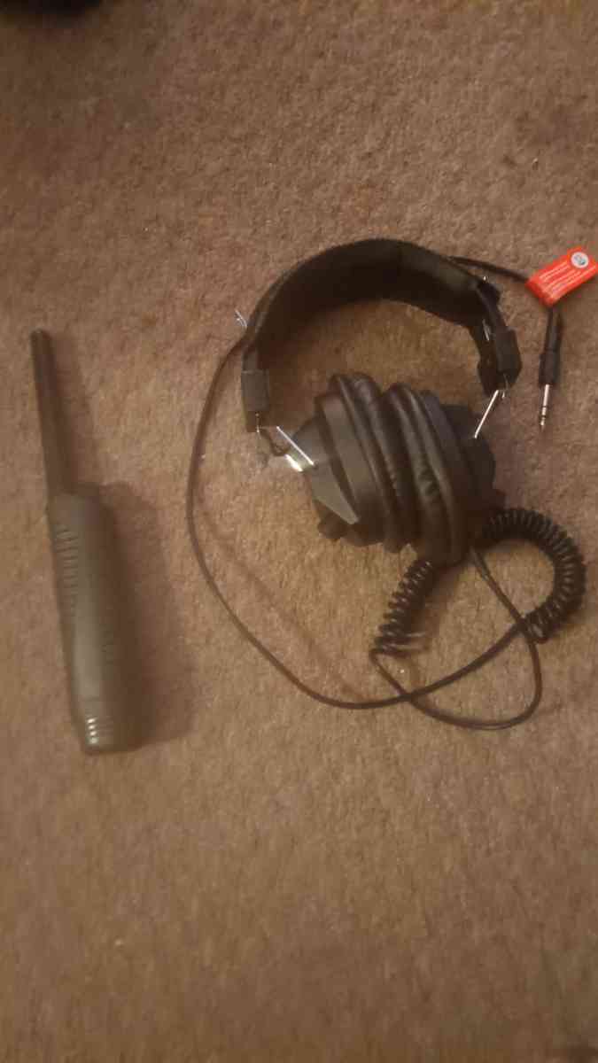 loan star metal detector and accessories - Brooksville, Florida - FleaMarketBay