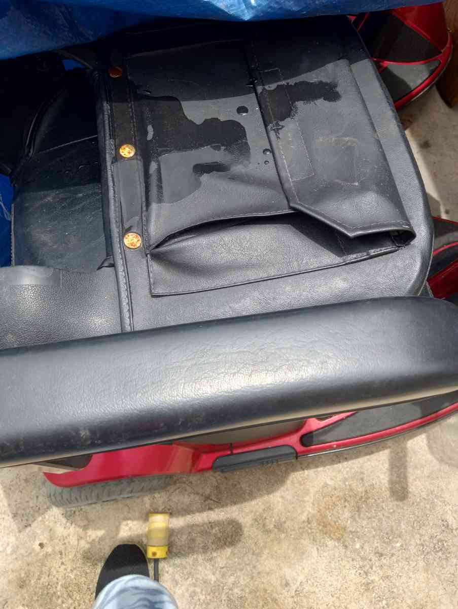 scooters - Fort Pierce, Florida - FleaMarketBay