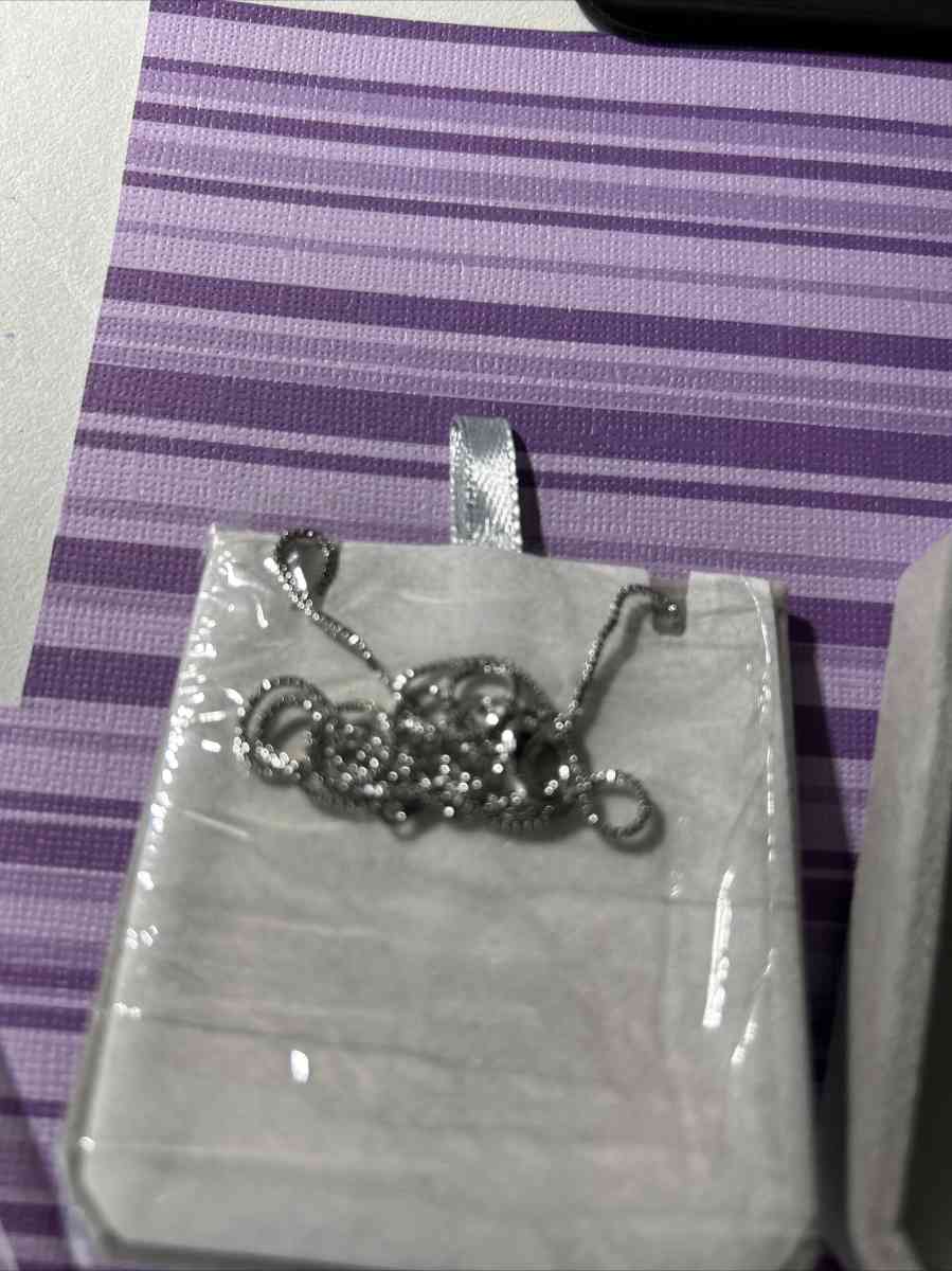 genuine Citrine necklace - Indianapolis, Indiana - FleaMarketBay