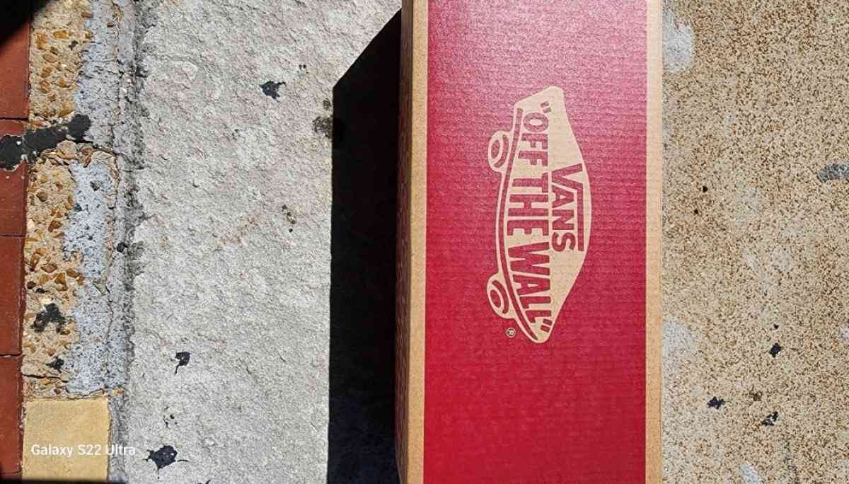 VANS AUTHENTIC CHECKERBOARD MOONROCK OG M 65 W8 - Saint Louis, Missouri - FleaMarketBay