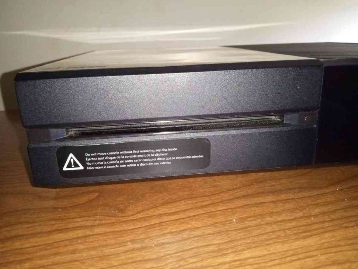 XBOX ONE Console - Sandston, Virginia - FleaMarketBay