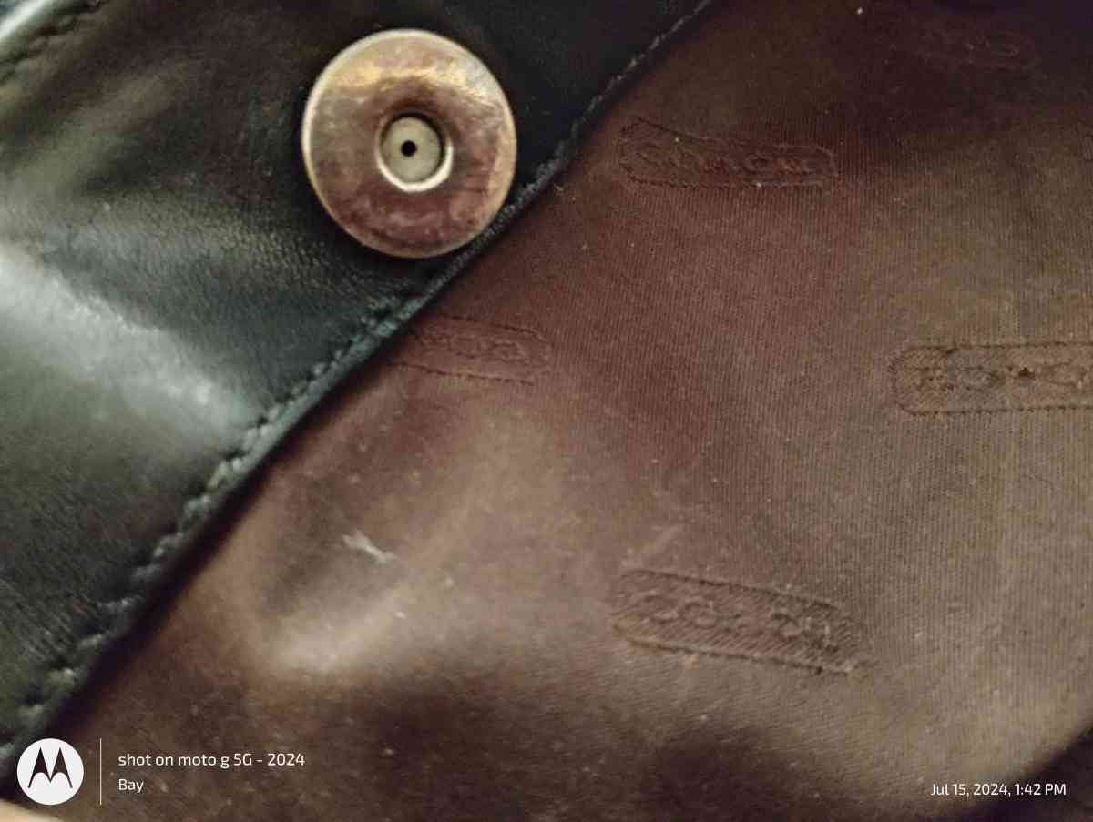 Coach Purse - Youngtown, Arizona - FleaMarketBay