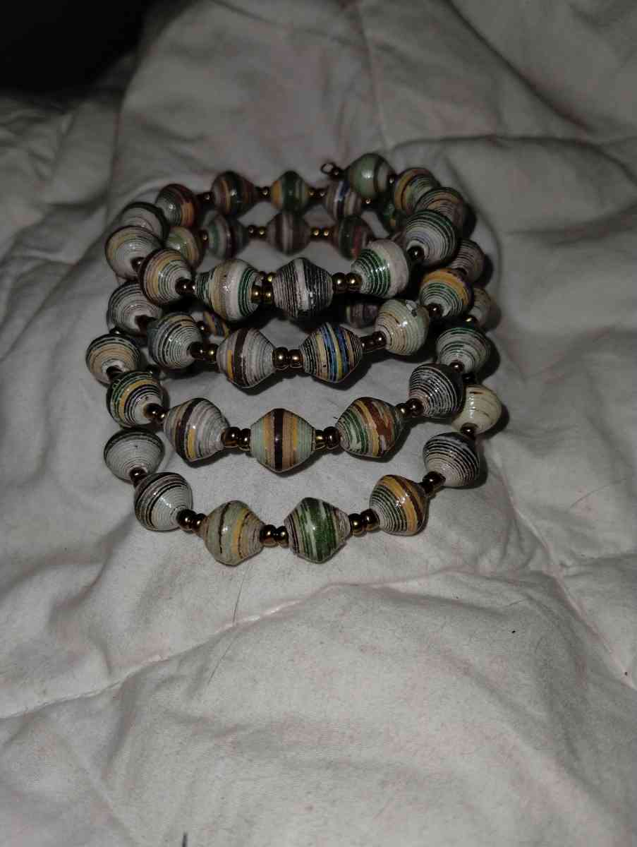 Beautiful beaded wrap around bracelet - Kansas City, Missouri - FleaMarketBay