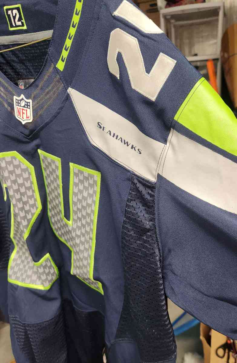 NFL Seahawks Marshawn Lynch 24 Onfield 24 Seahawks Jersey - Kenner, Louisiana - FleaMarketBay