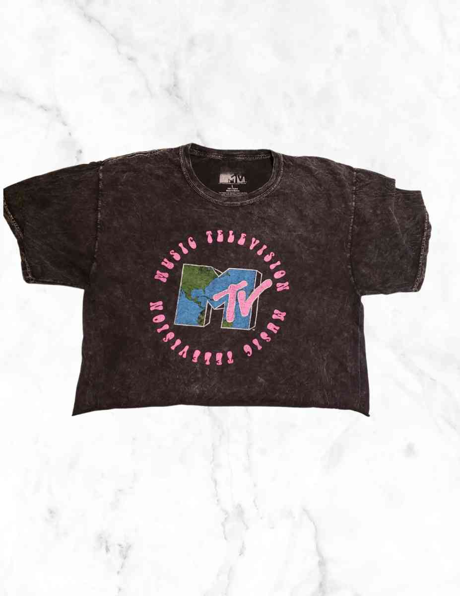VintageStyle MTV Logo Cropped Graphic TShirt Size Large - Newberry, Florida