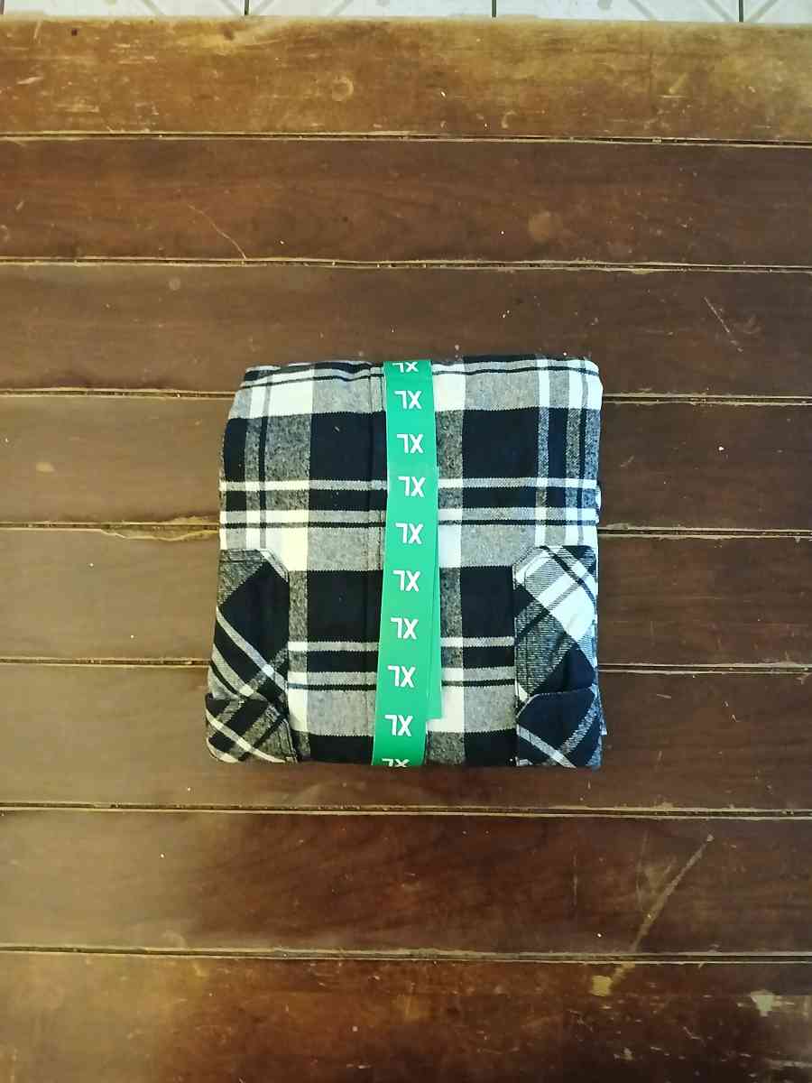 Jachs New York Brawny Flannel Size XL Shirt for Men - North Hollywood, California - FleaMarketBay
