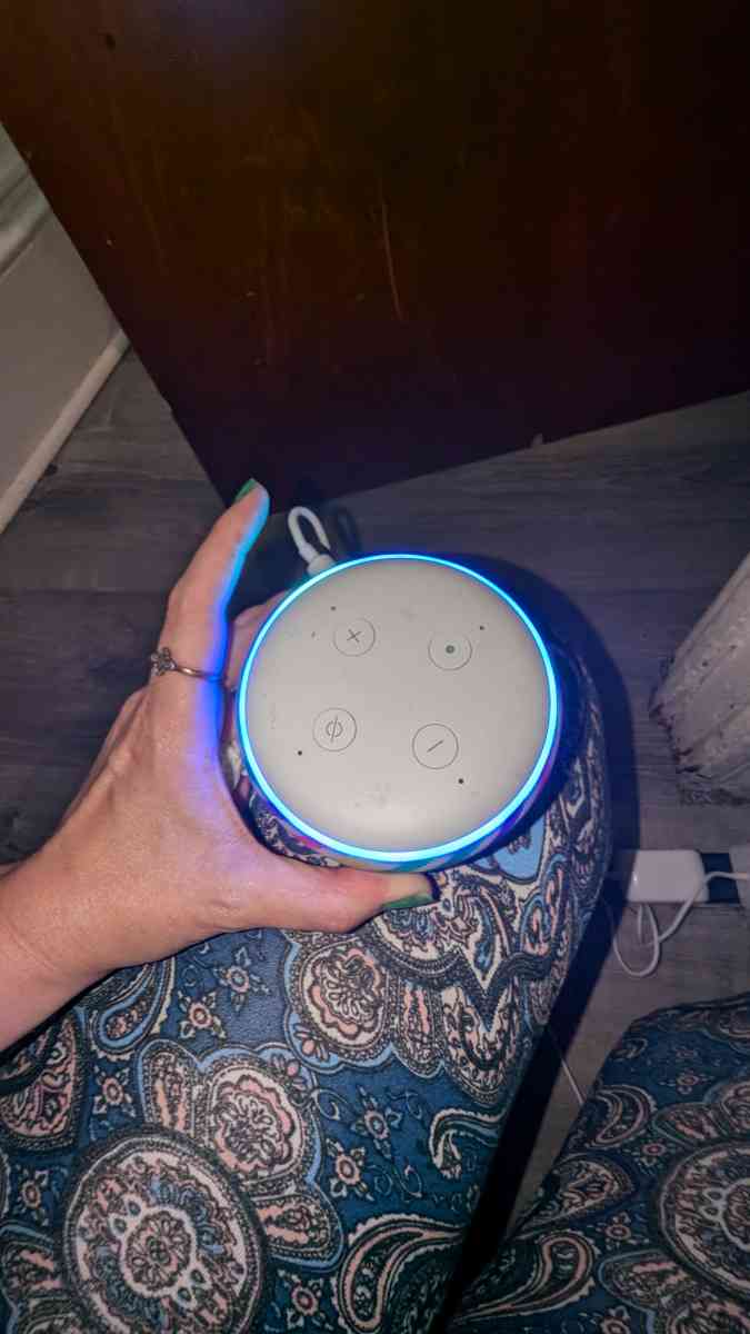 Amazon Echo Dot   Kids alexa - Monroe Township, New Jersey - FleaMarketBay