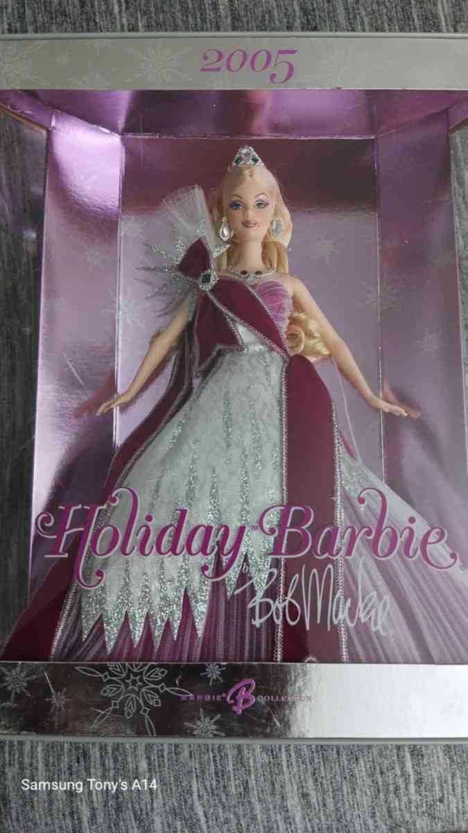 Happy holidays Vintage BARBIE SET have 43 more - Glendale, Arizona - FleaMarketBay