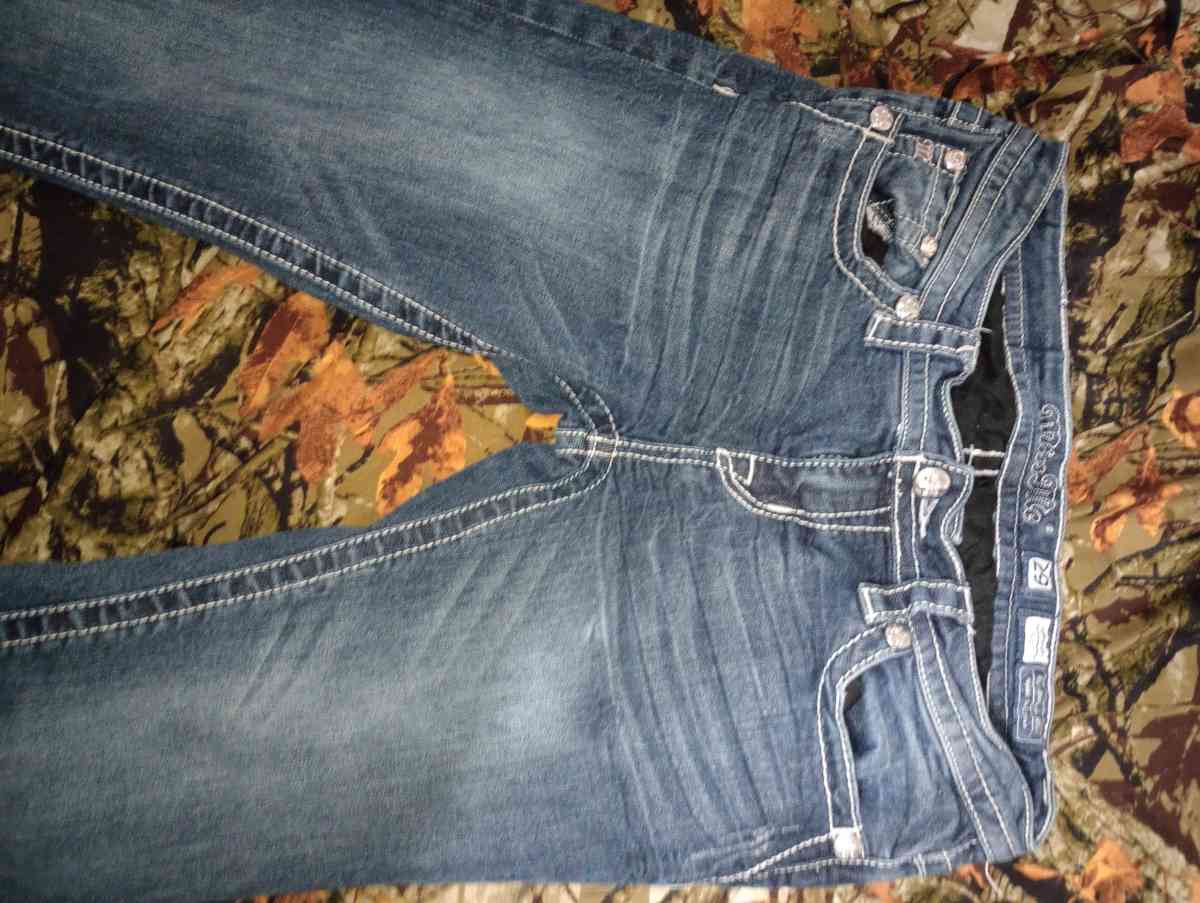 Miss Me Jeans - Paragould, Arkansas - FleaMarketBay