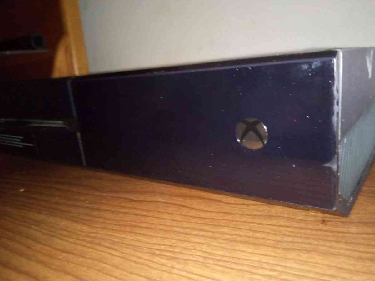 XBOX ONE Console - Sandston, Virginia - FleaMarketBay