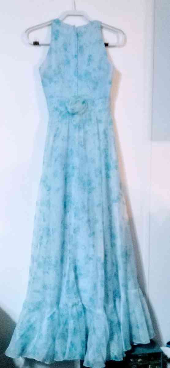 brides by Shirley bridal formals - Cave City, Arkansas - FleaMarketBay