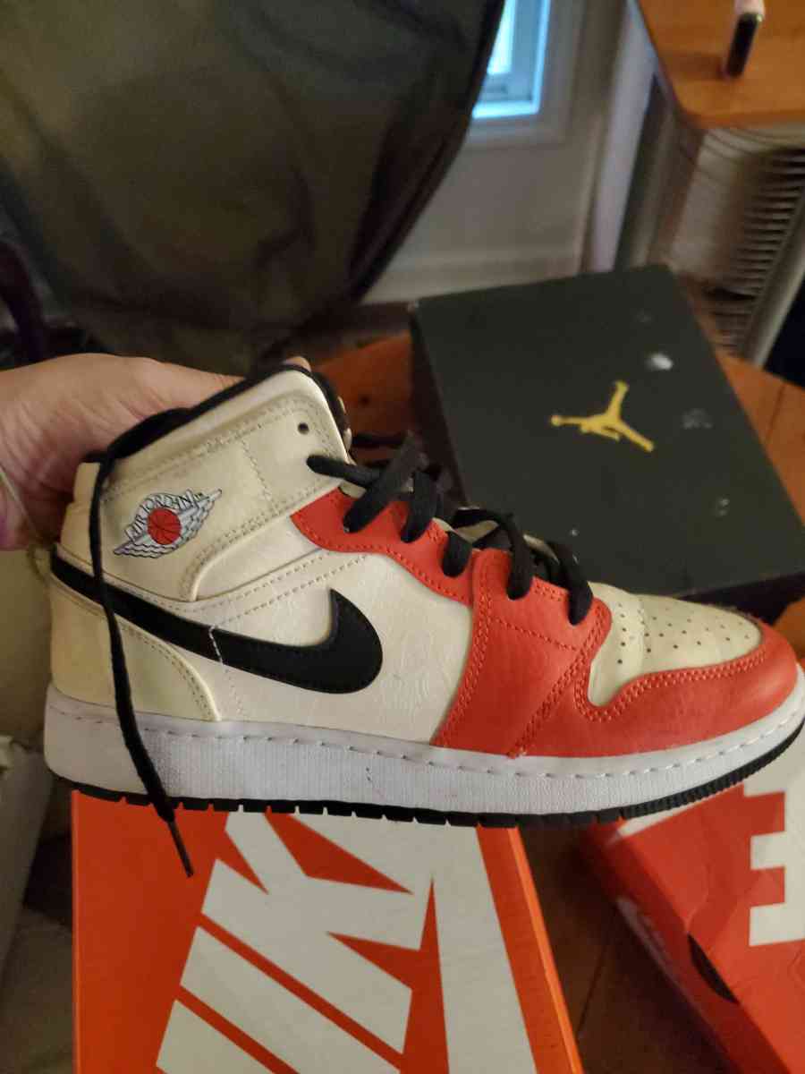 boys shoes - Murfreesboro, Tennessee