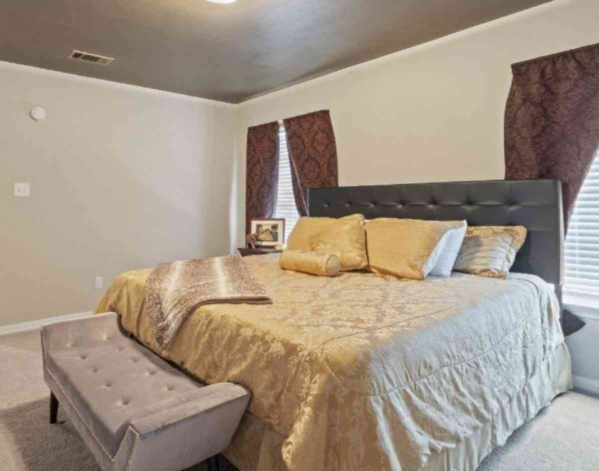 Sealy Optimum Inspiration Gold PLUSH King Mattress AND Match - Kenner, Louisiana - FleaMarketBay