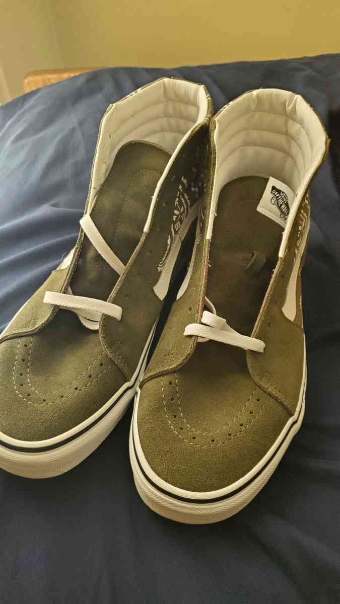 Mens VANS size 13 - Joliet, Illinois - FleaMarketBay