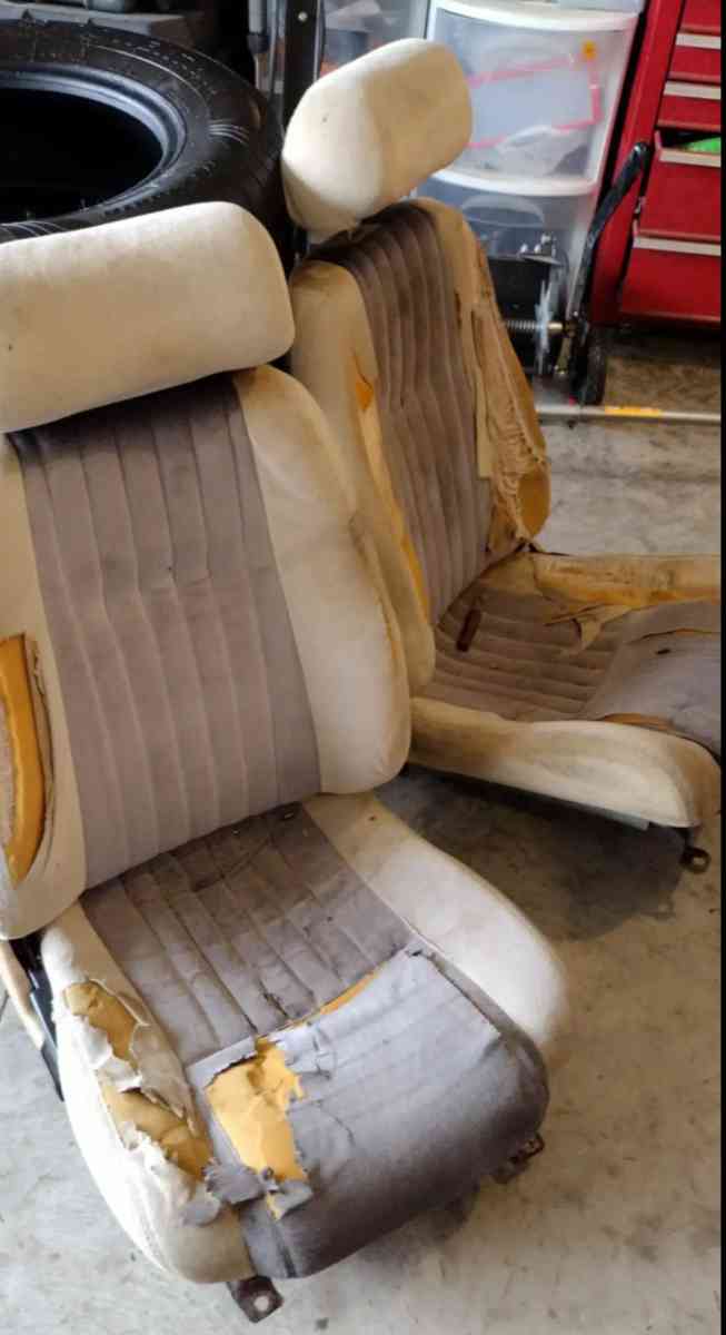 1986 trans am front seats 2