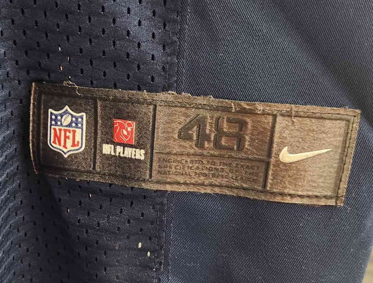 NFL Seahawks Marshawn Lynch 24 Onfield 24 Seahawks Jersey - Kenner, Louisiana - FleaMarketBay