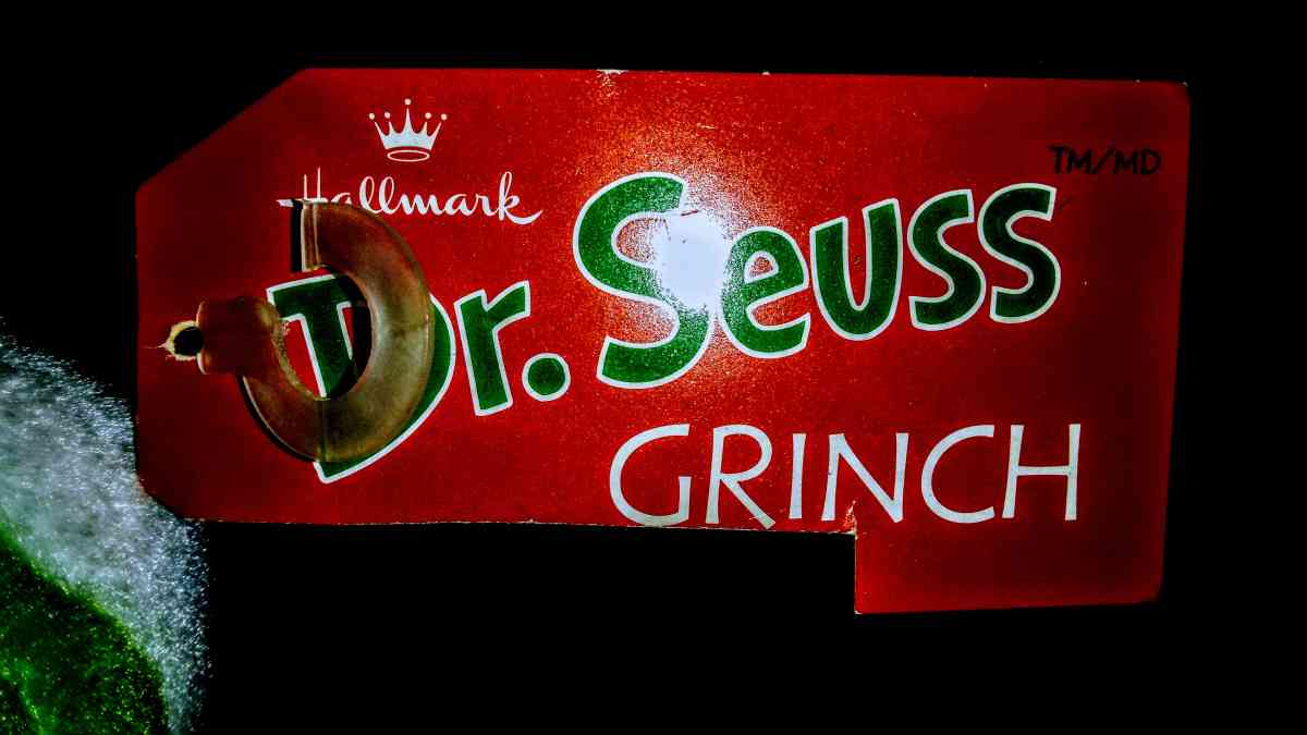 collector figure - Altamonte Springs, Florida - FleaMarketBay