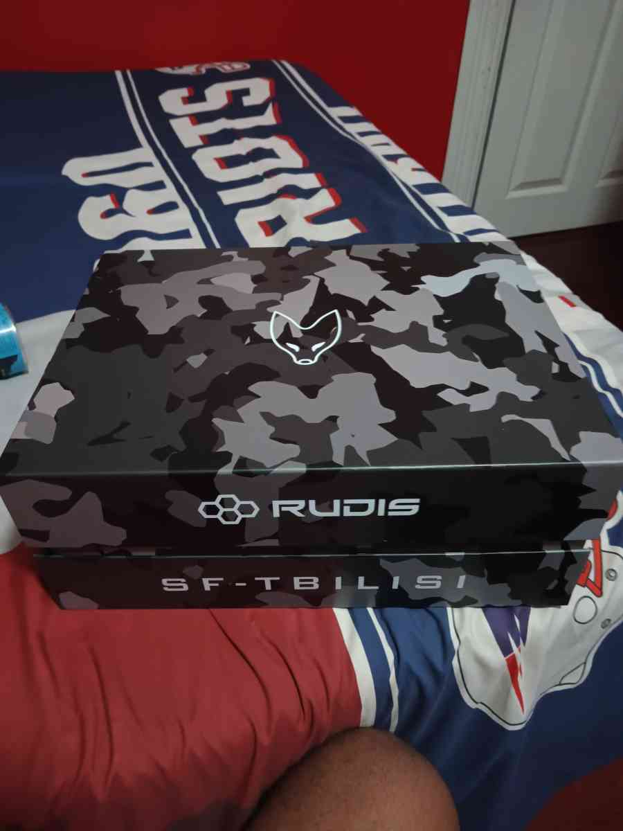 Rudis black and white sf tbilisi - East Providence, Rhode Island - FleaMarketBay