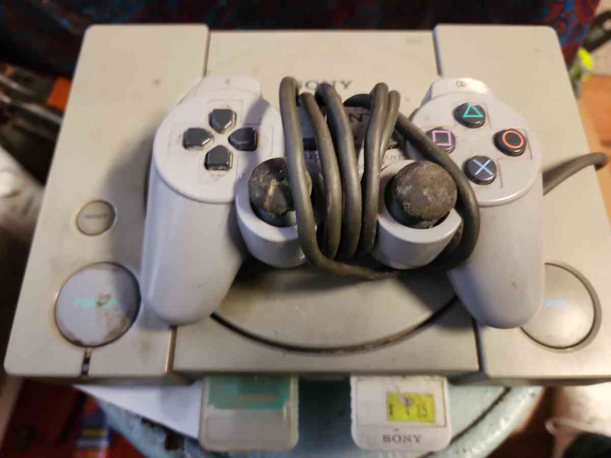 ps1 with controller - Daytona Beach, Florida