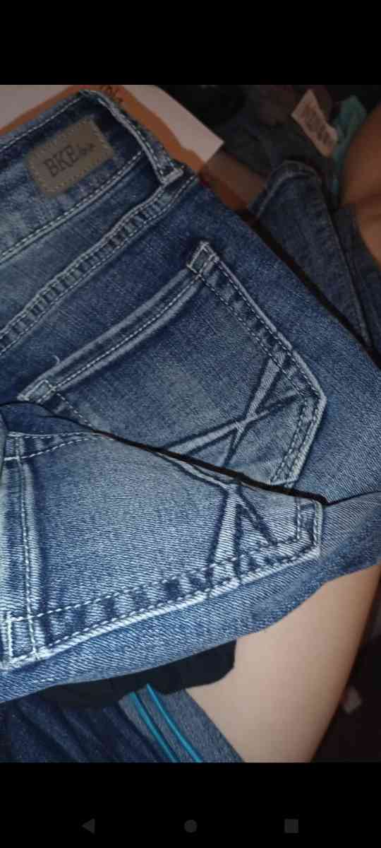 WOMENS pants and shorts - Abington, Pennsylvania