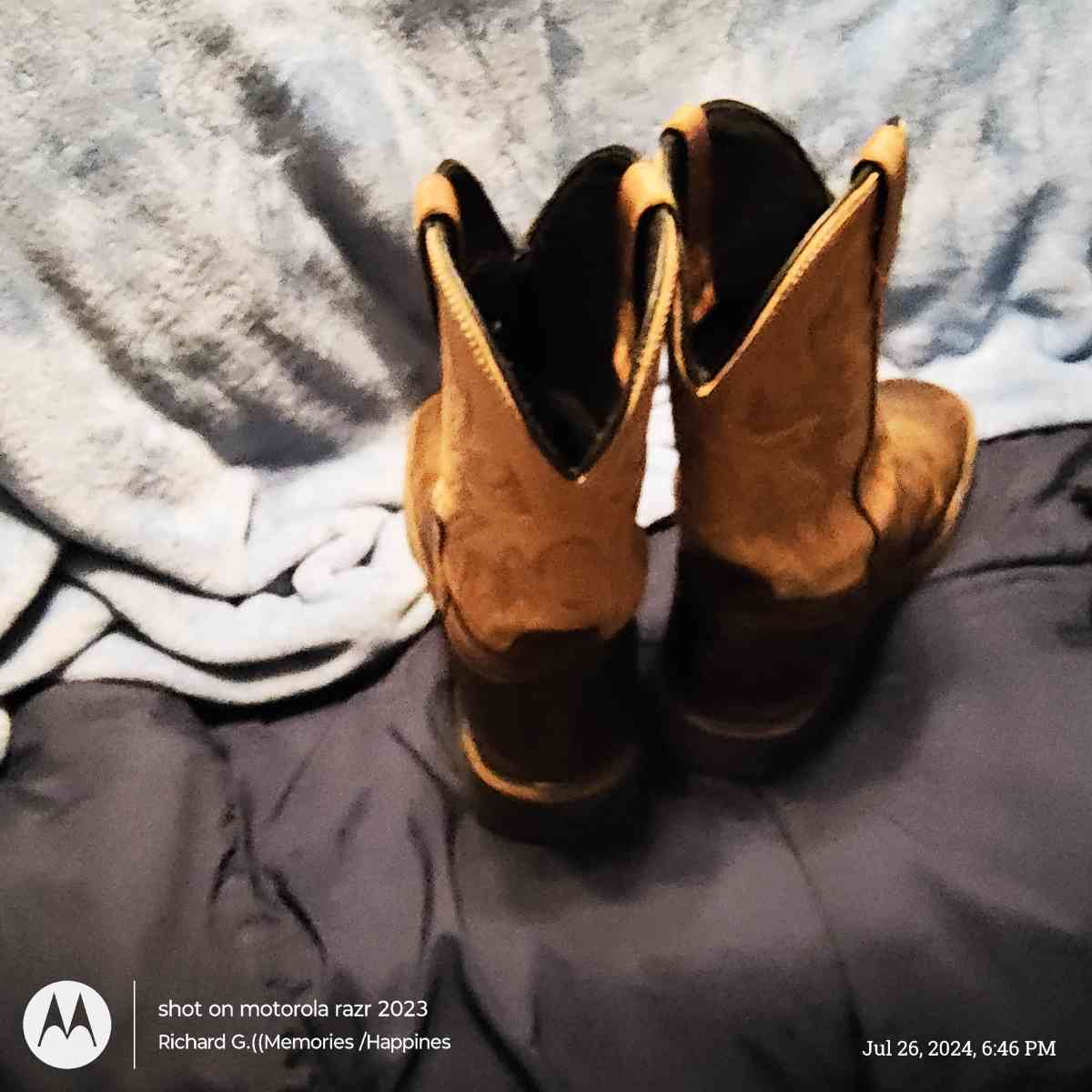 wolverine 11 half - Chattanooga, Tennessee - FleaMarketBay