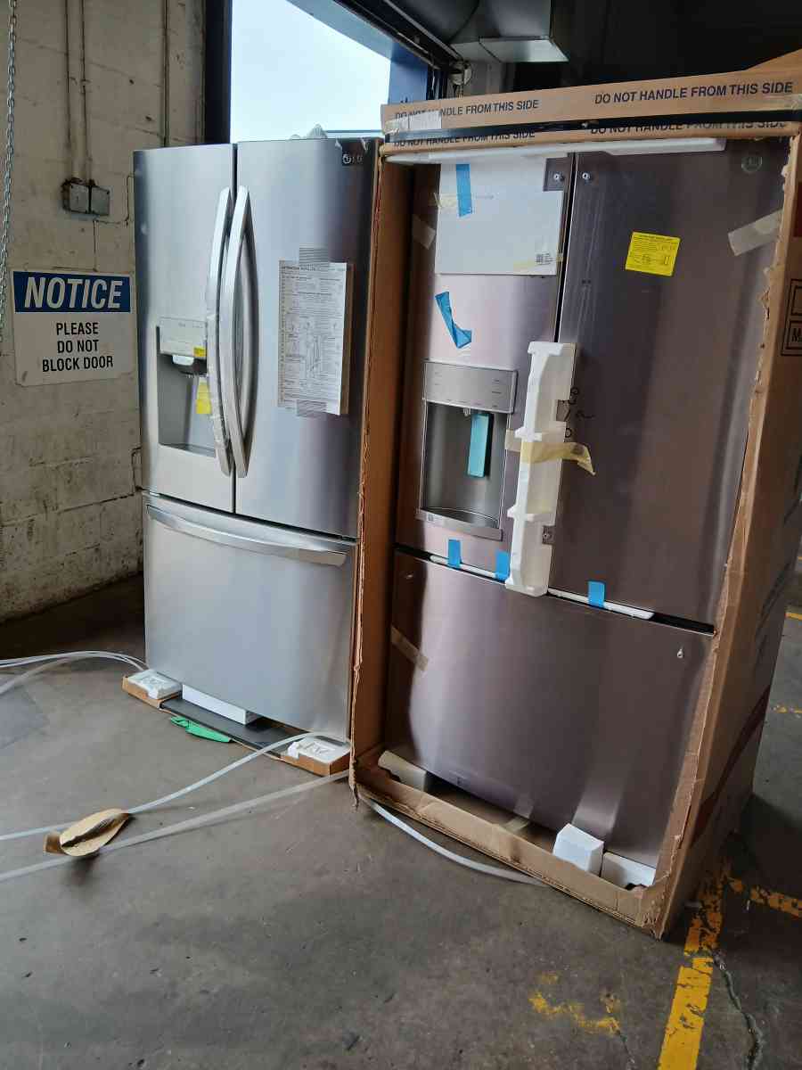 Brand New stainless steel French door refrigerator - Philadelphia, Pennsylvania - FleaMarketBay