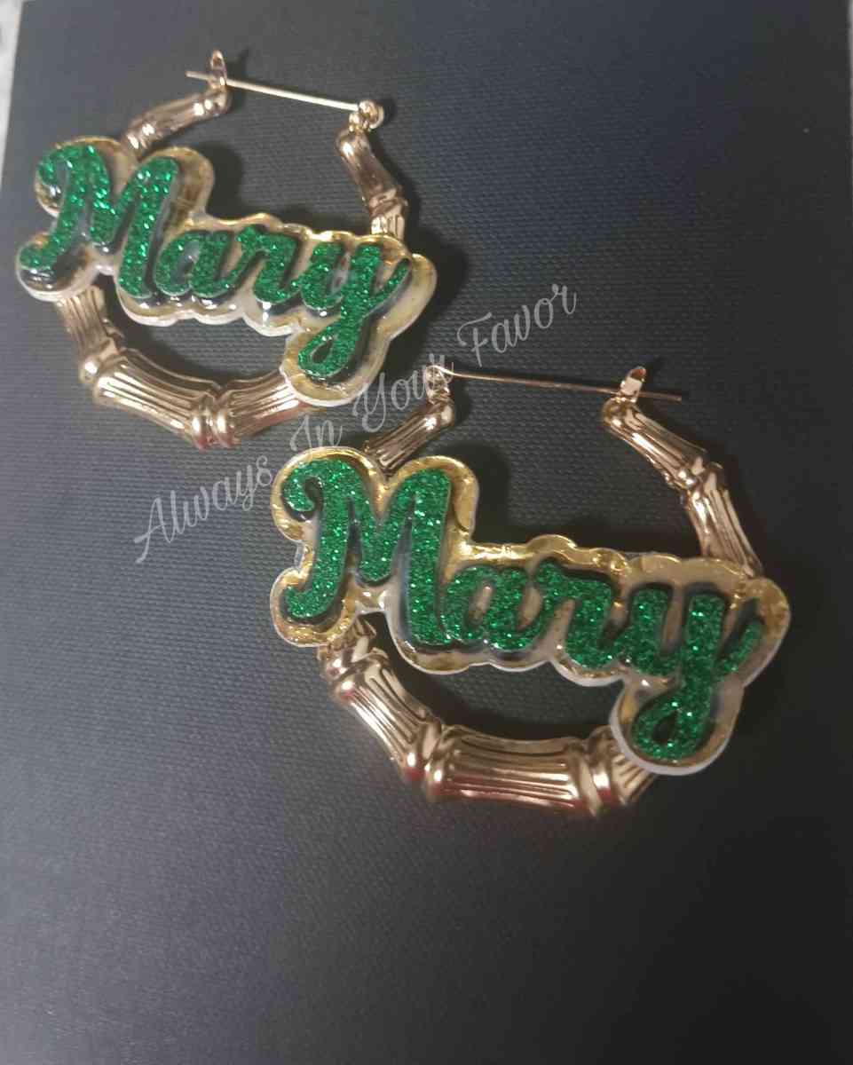 Personalized Costume Earrings - Orlando, Florida - FleaMarketBay