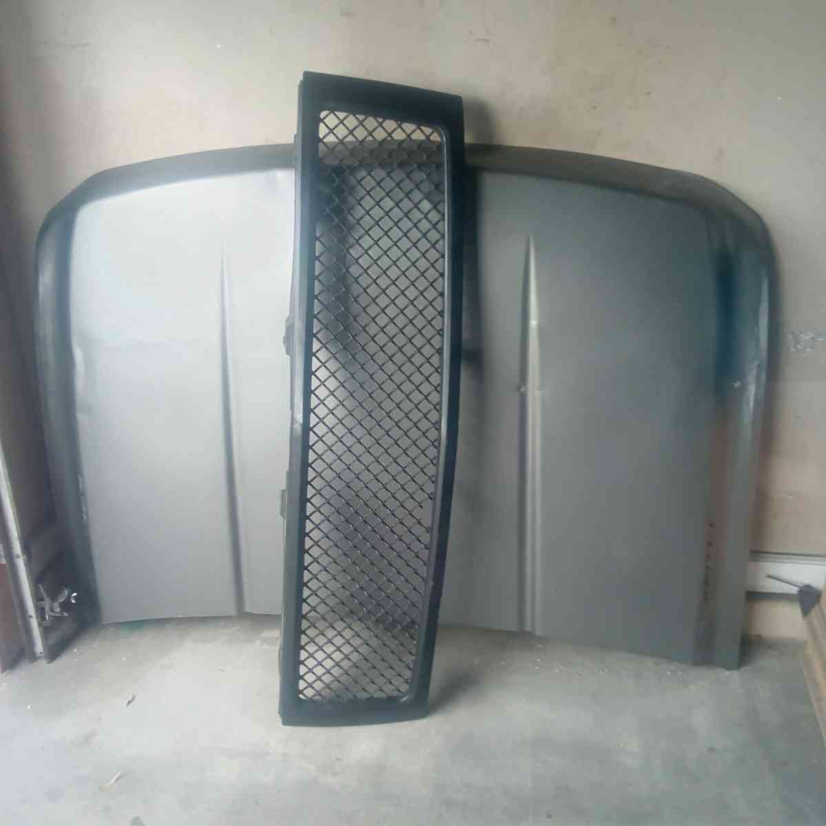 cofre y parrilla silverado15002009 - Arizona City, Arizona