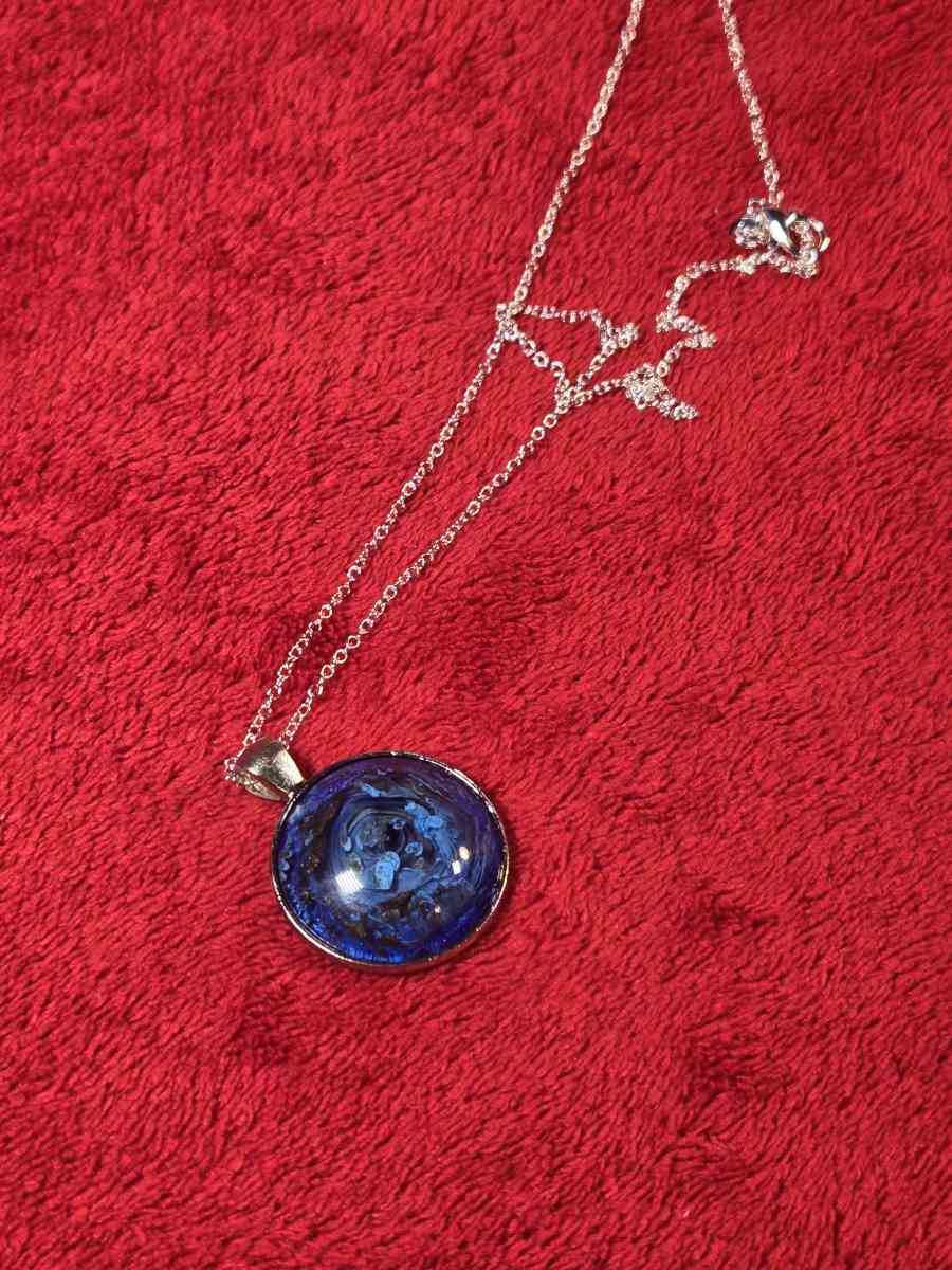 blue moon necklace - Alicia, Arkansas - FleaMarketBay