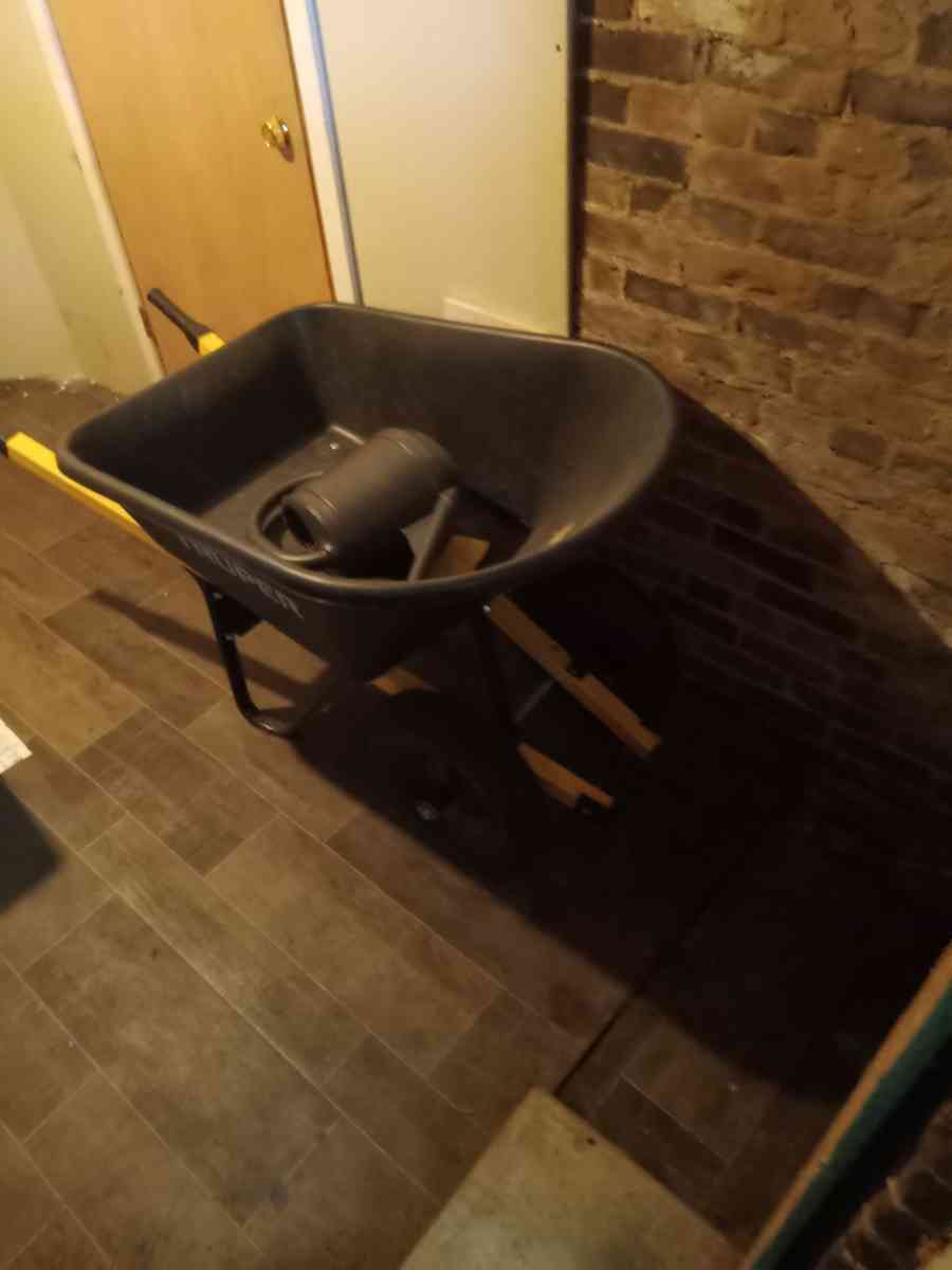 Trumper wheel barrel - Lafayette, Indiana - FleaMarketBay