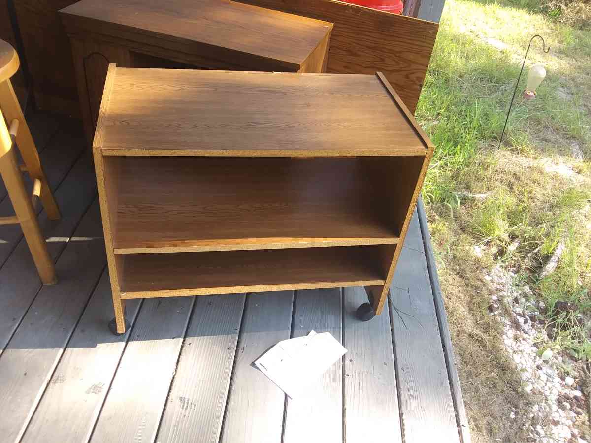 Free table - Simpson, Louisiana