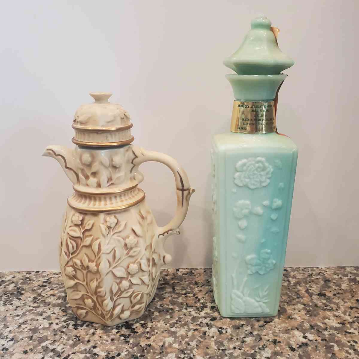 2 vintage Jim Beam decanters - Fort Worth, Texas - FleaMarketBay