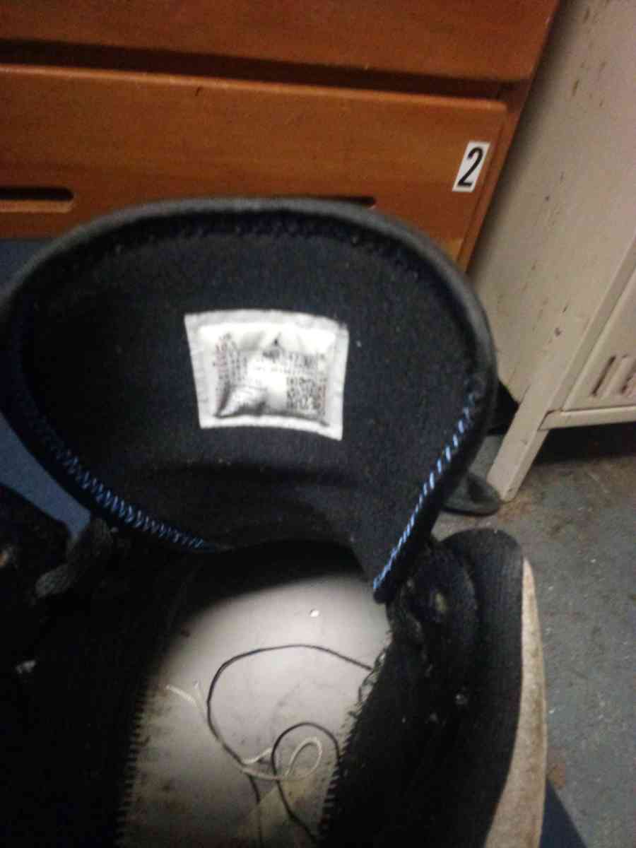 Nike Air Jordan 1 SE - Philadelphia, Pennsylvania - FleaMarketBay