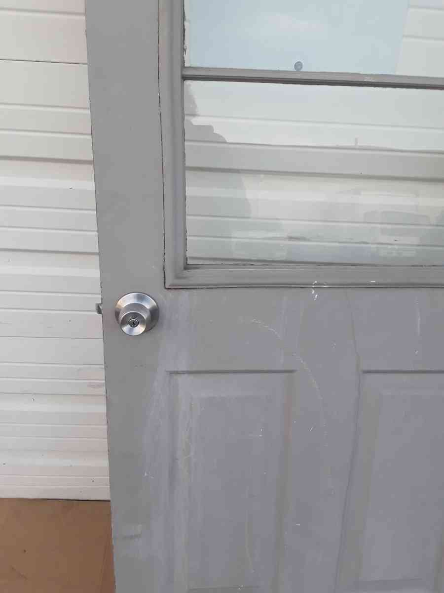Nice Light Gray Entryway Steel Door with Glass 32 X 80 RH - Williamstown, New Jersey - FleaMarketBay
