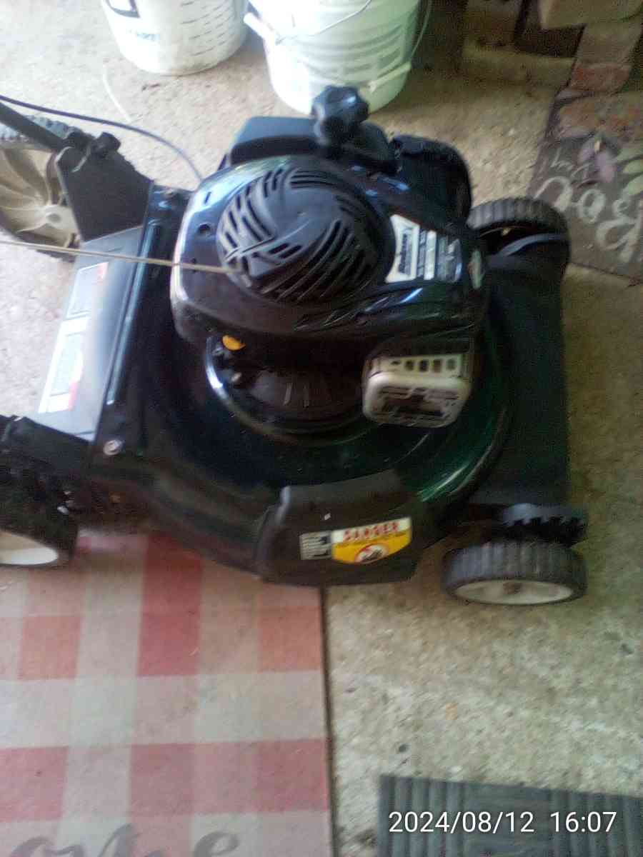 2  lawn mowers - Huntington, West Virginia