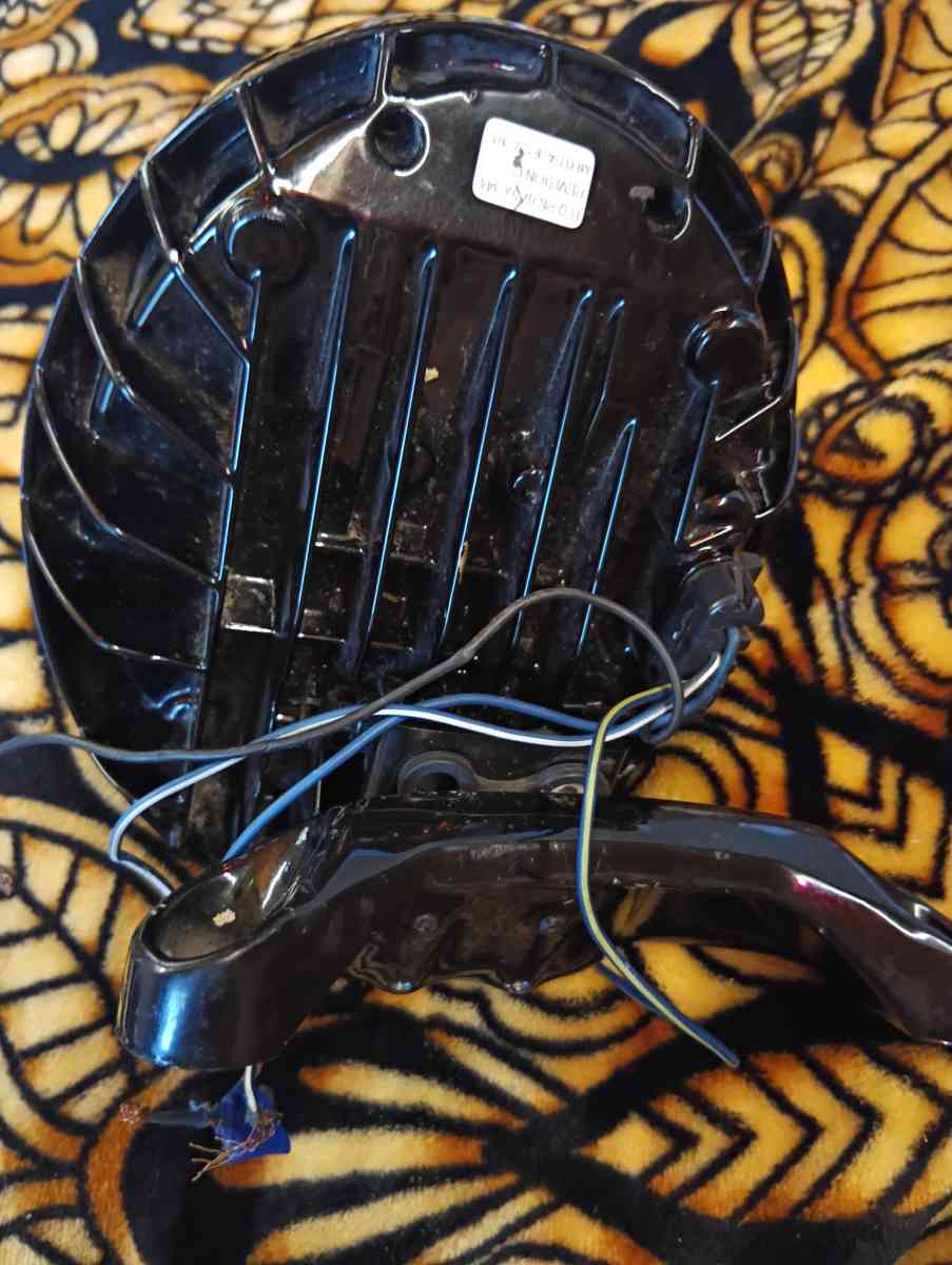 2018 Softail breakout Harley Davidson headlight - Saint Paul, Minnesota - FleaMarketBay