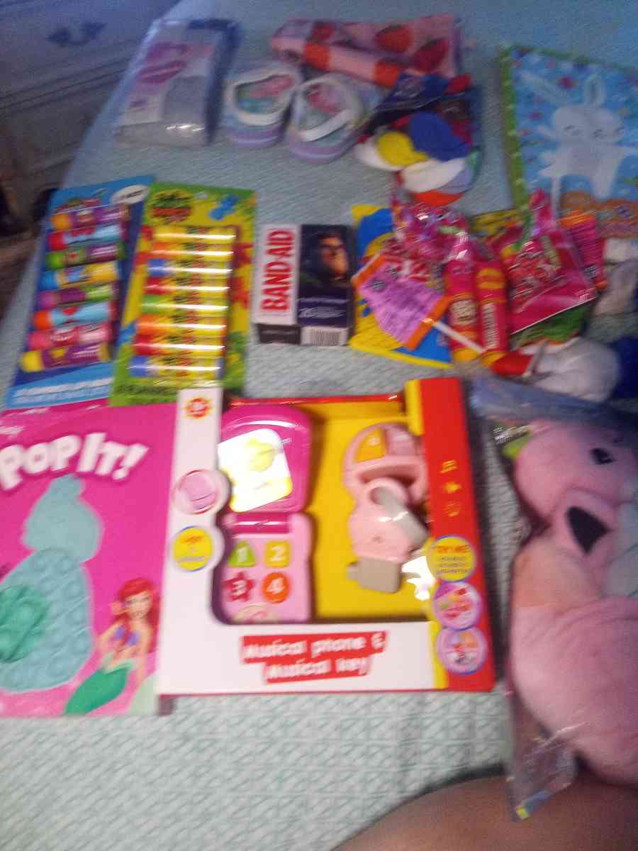 toys clothes shoes book six little school stuff band aid - Cleveland, Ohio - FleaMarketBay