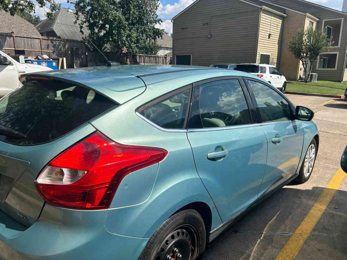 ford cocus hachtback - Abilene, Texas - FleaMarketBay