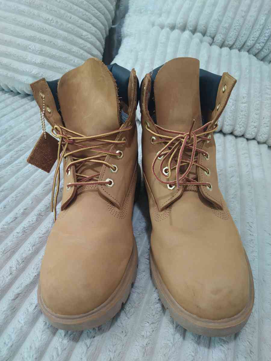 Used Timberland Boots mens size 11 - Atlanta, Georgia - FleaMarketBay