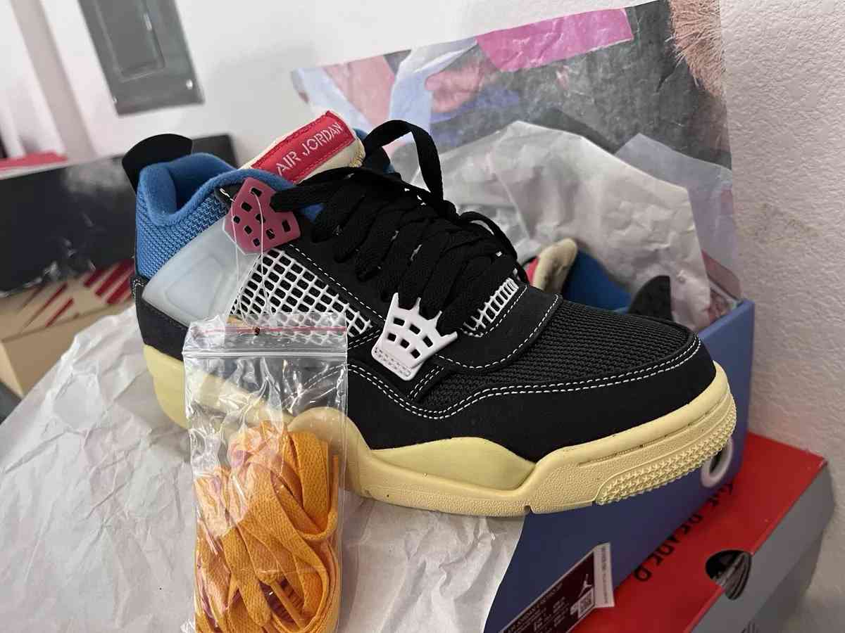 Jordan 4s x Union Off Noir - Atlanta, Georgia