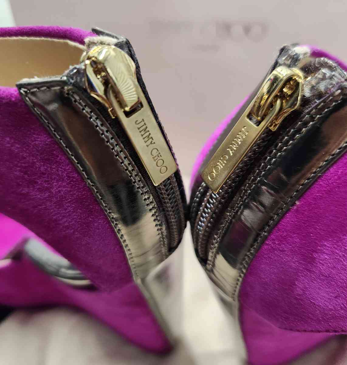 Jimmy CHOO Preloved Fushia Suede Metallic Leather TOPAZ 5in - Kenner, Louisiana - FleaMarketBay