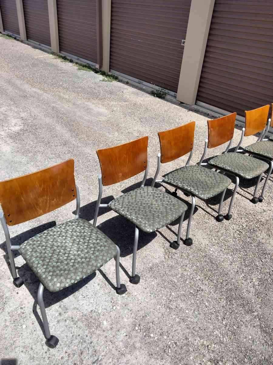 variedad de sillas - San Juan, Texas