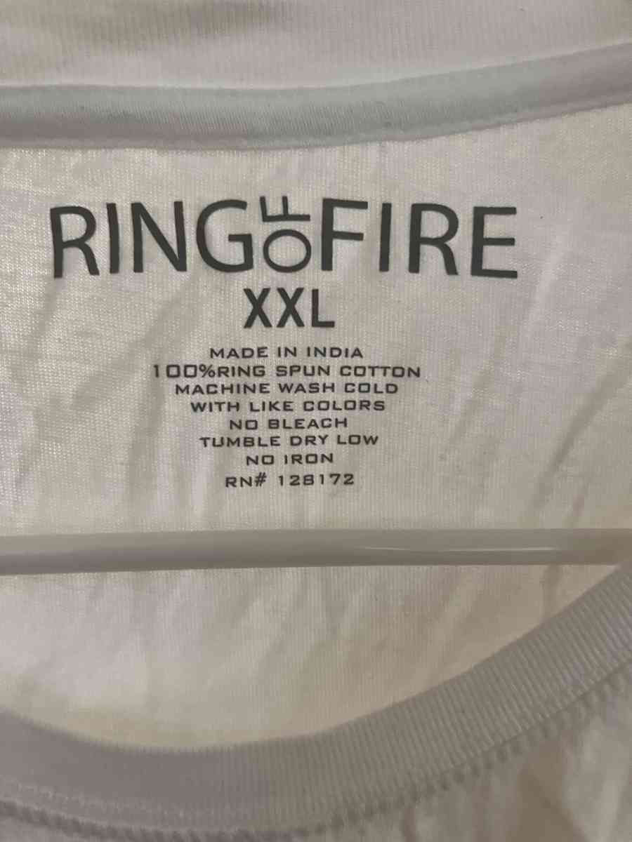 Mens  shirt - Orlando, Florida - FleaMarketBay