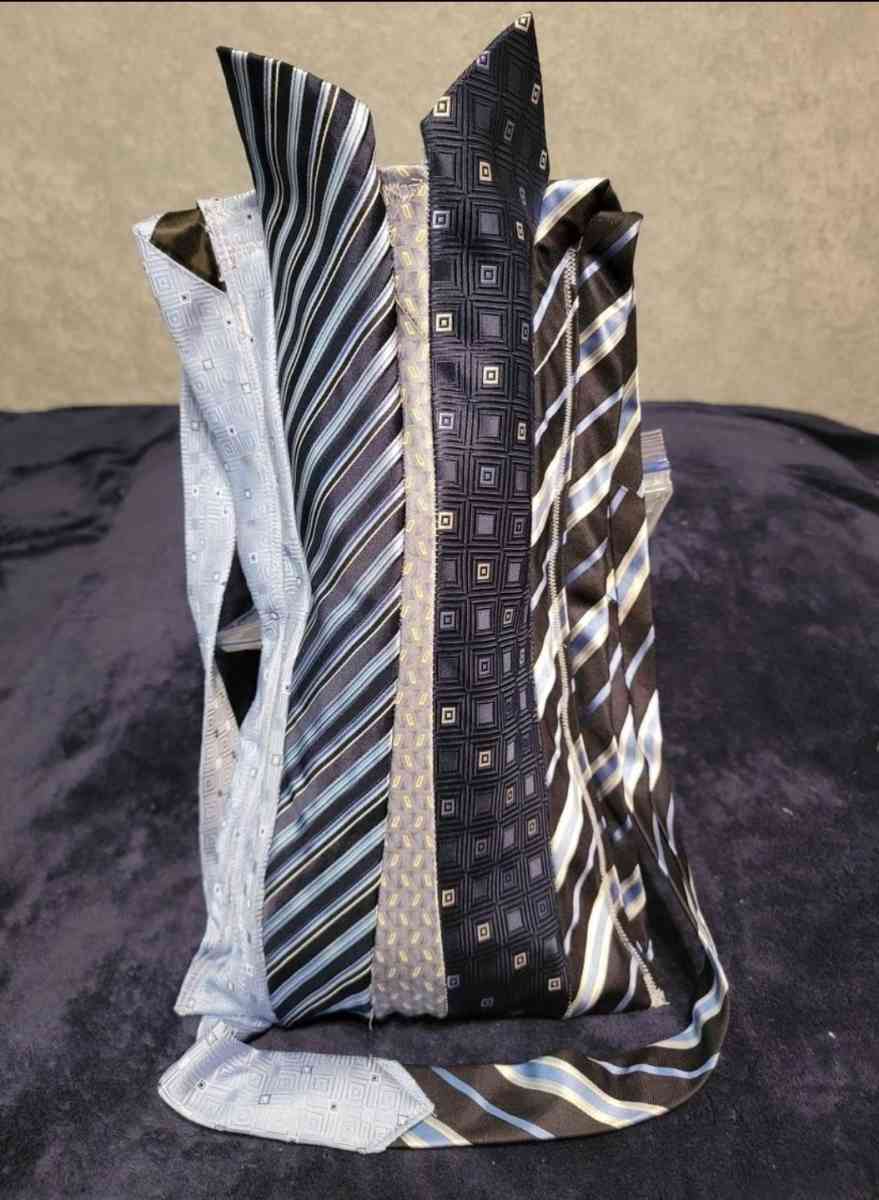 Tie purses Made By Me - Anderson, California - FleaMarketBay