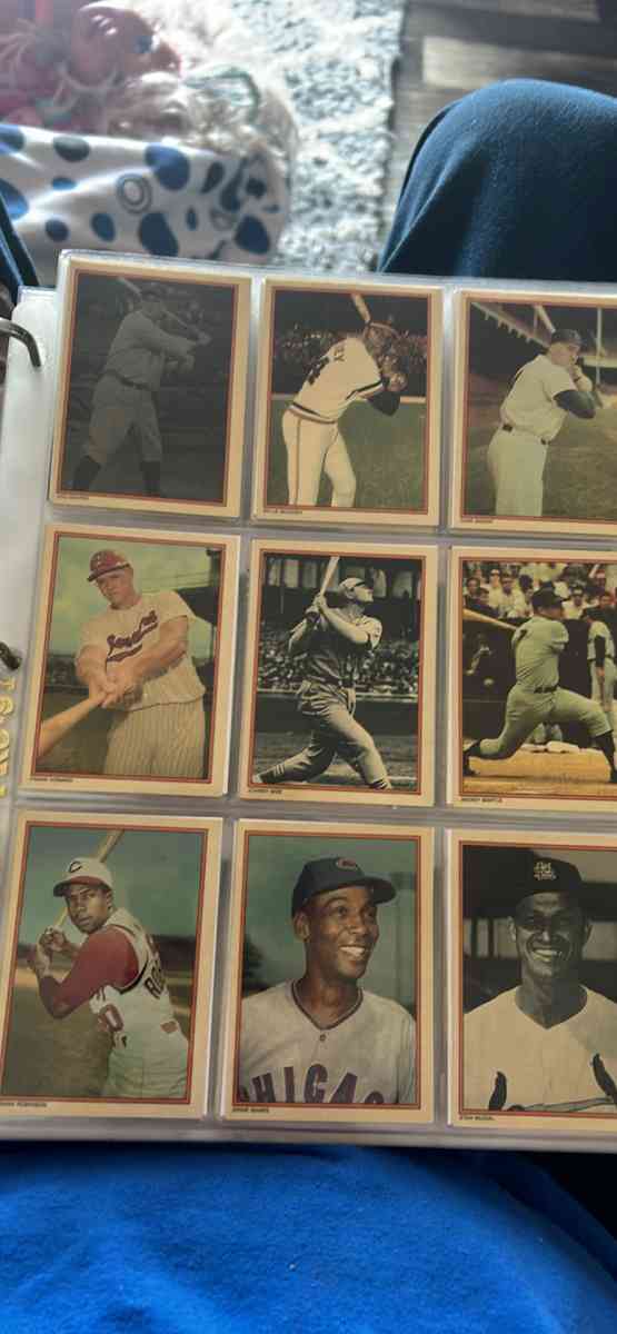baseball card collection - Independence, Kentucky - FleaMarketBay