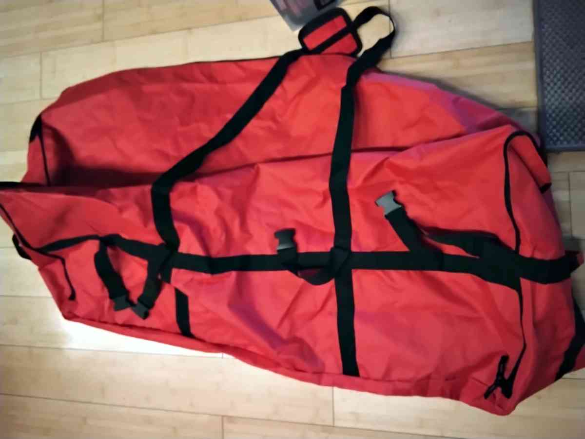 car traveling rooftop bag - Palm Springs, California - FleaMarketBay